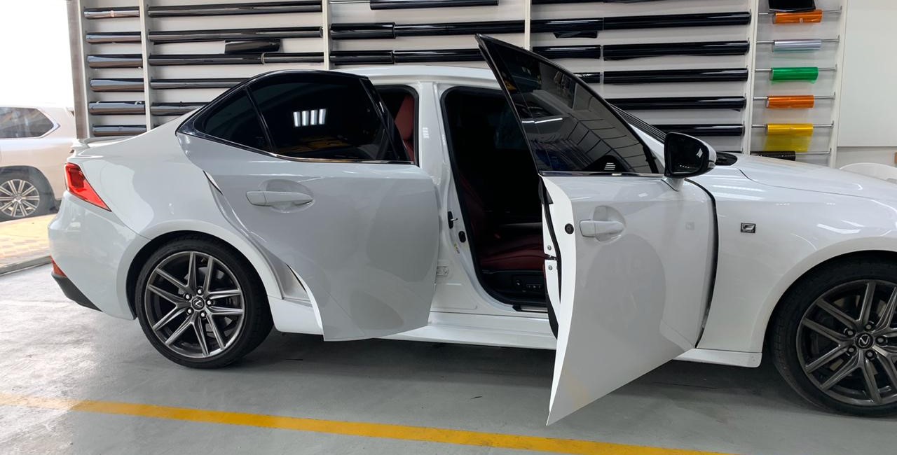 Car Window Tinting in Abu Dhabi, UAE | Car Tinting in Abu Dhabi, UAE