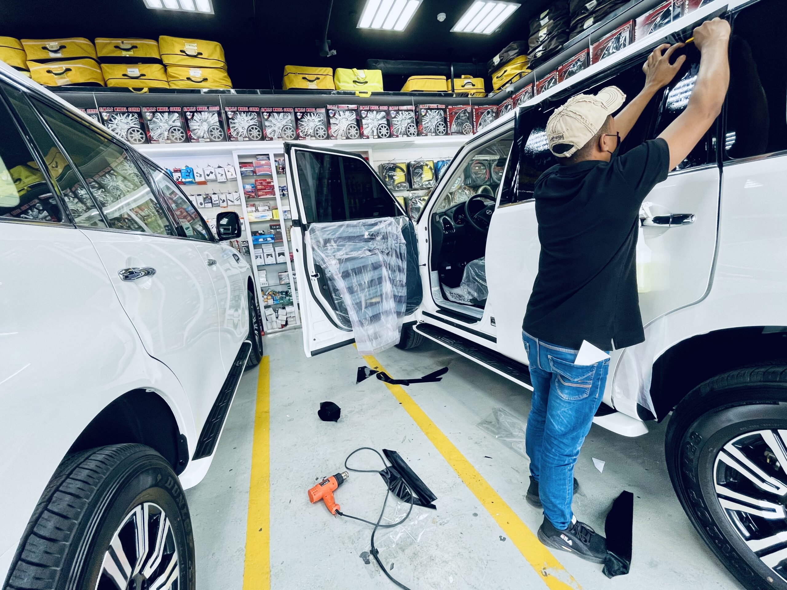 Car Window Tinting in Abu Dhabi, UAE | Car Tinting in Abu Dhabi, UAE